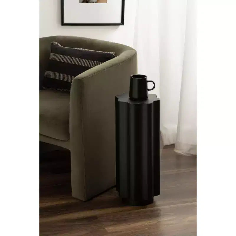 Kate and Laurel Pandey Wavy Drink Table Metal, 9x9x22, Black