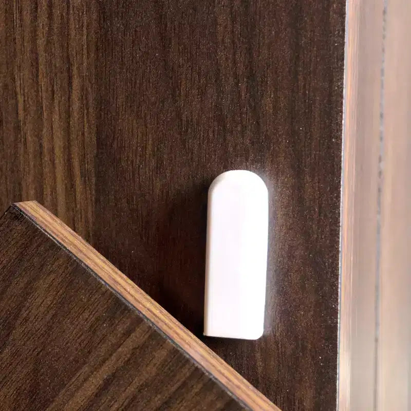 Îlot de cuisine avec meuble de rangement pour poubelle