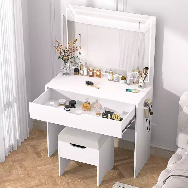 Coiffeuse avec miroir lumineux LED et prise de courant
