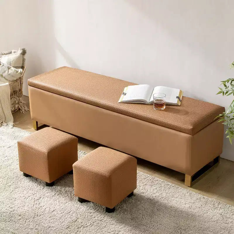 Banc de rangement avec deux poufs et motifs tressés en losanges