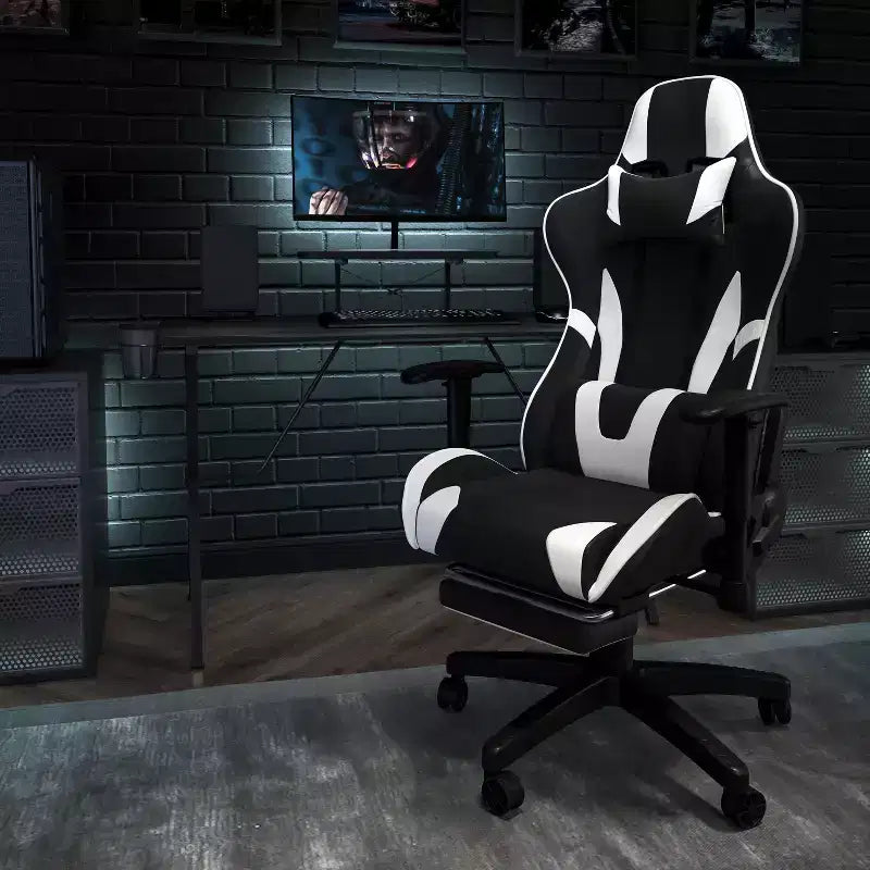 Flash Furniture X30 Gaming Chair Racing Office Ergonomic Computer Chair with Fully Reclining Back and Slide-Out Footrest in Red LeatherSoft