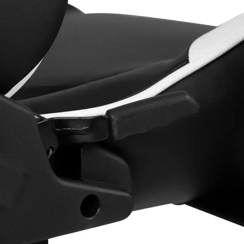 Flash Furniture X30 Gaming Chair Racing Office Ergonomic Computer Chair with Fully Reclining Back and Slide-Out Footrest in Red LeatherSoft